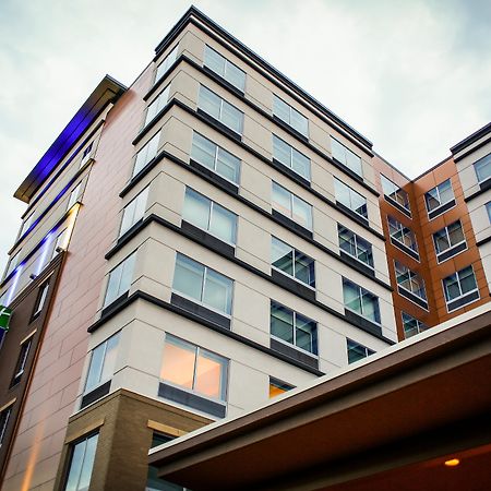 Holiday Inn Express & Suites Downtown Louisville By Ihg Kültér fotó