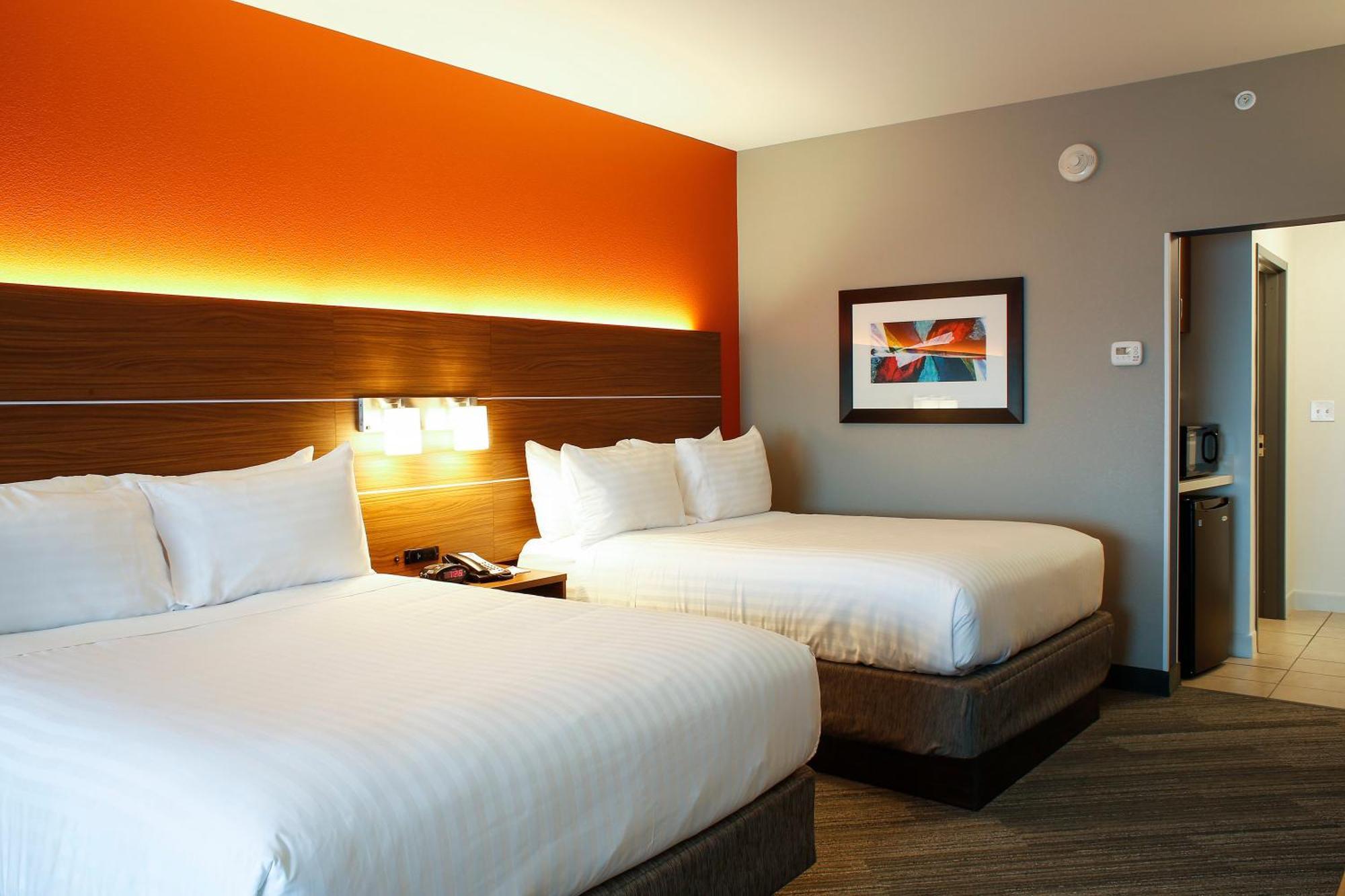 Holiday Inn Express & Suites Downtown Louisville By Ihg Kültér fotó