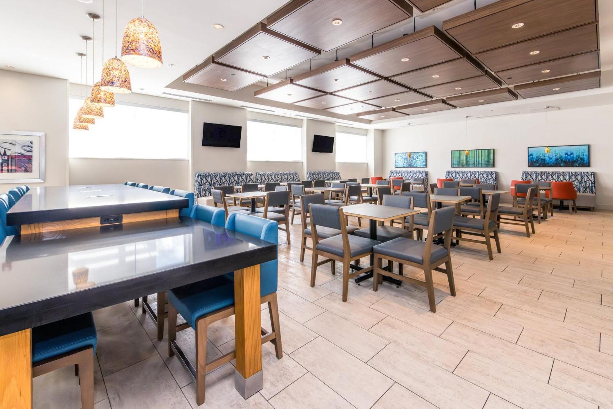 Holiday Inn Express & Suites Downtown Louisville By Ihg Kültér fotó